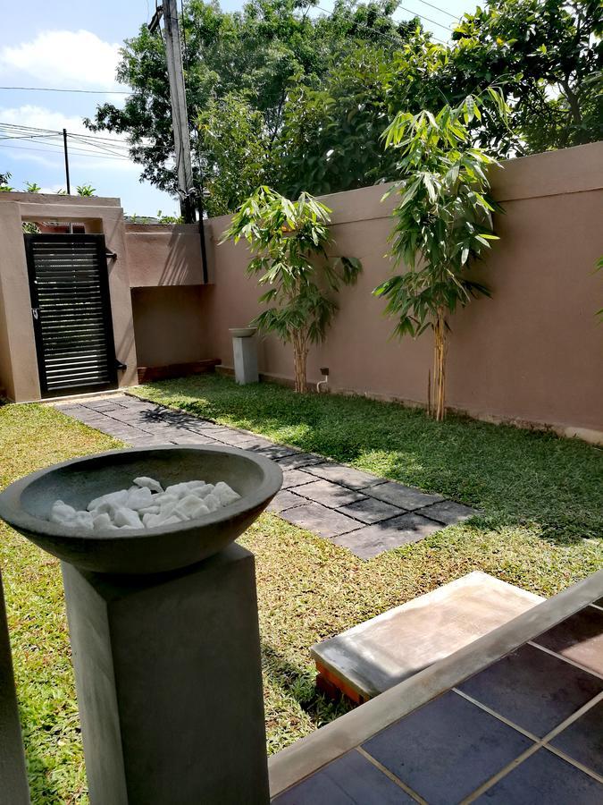 Villa A50 Negombo Luaran gambar