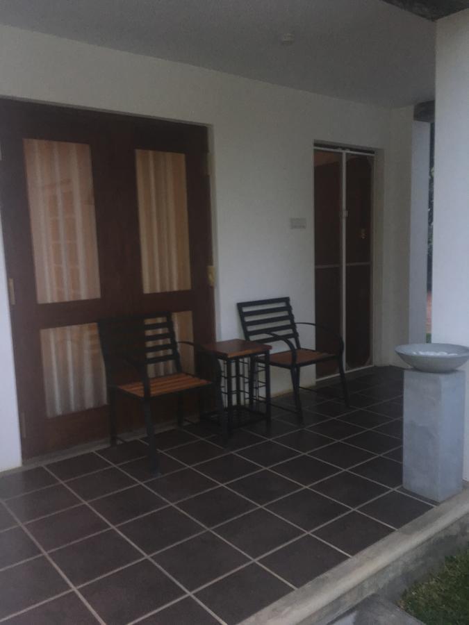 Villa A50 Negombo Luaran gambar