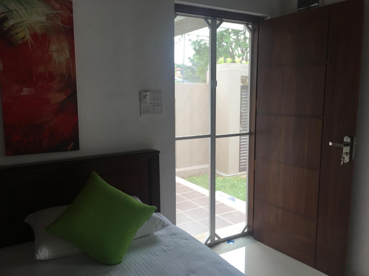 Villa A50 Negombo Luaran gambar