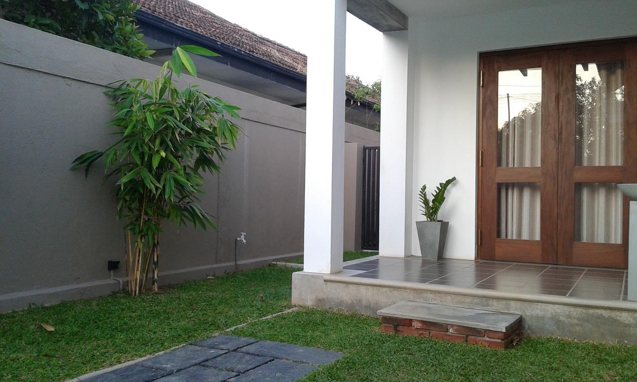 Villa A50 Negombo Luaran gambar